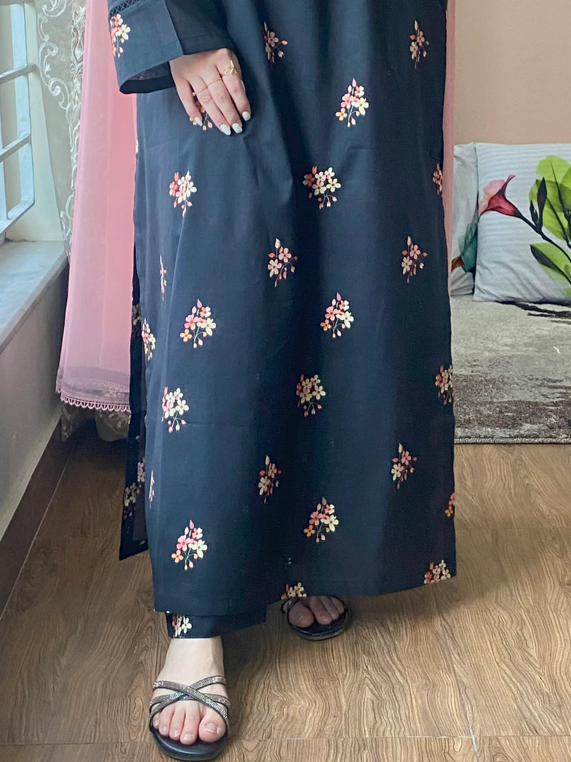 Elegant Floral Printed Abaya Style 2-Piece Set – Modest Long Dress with Matching Dupatta