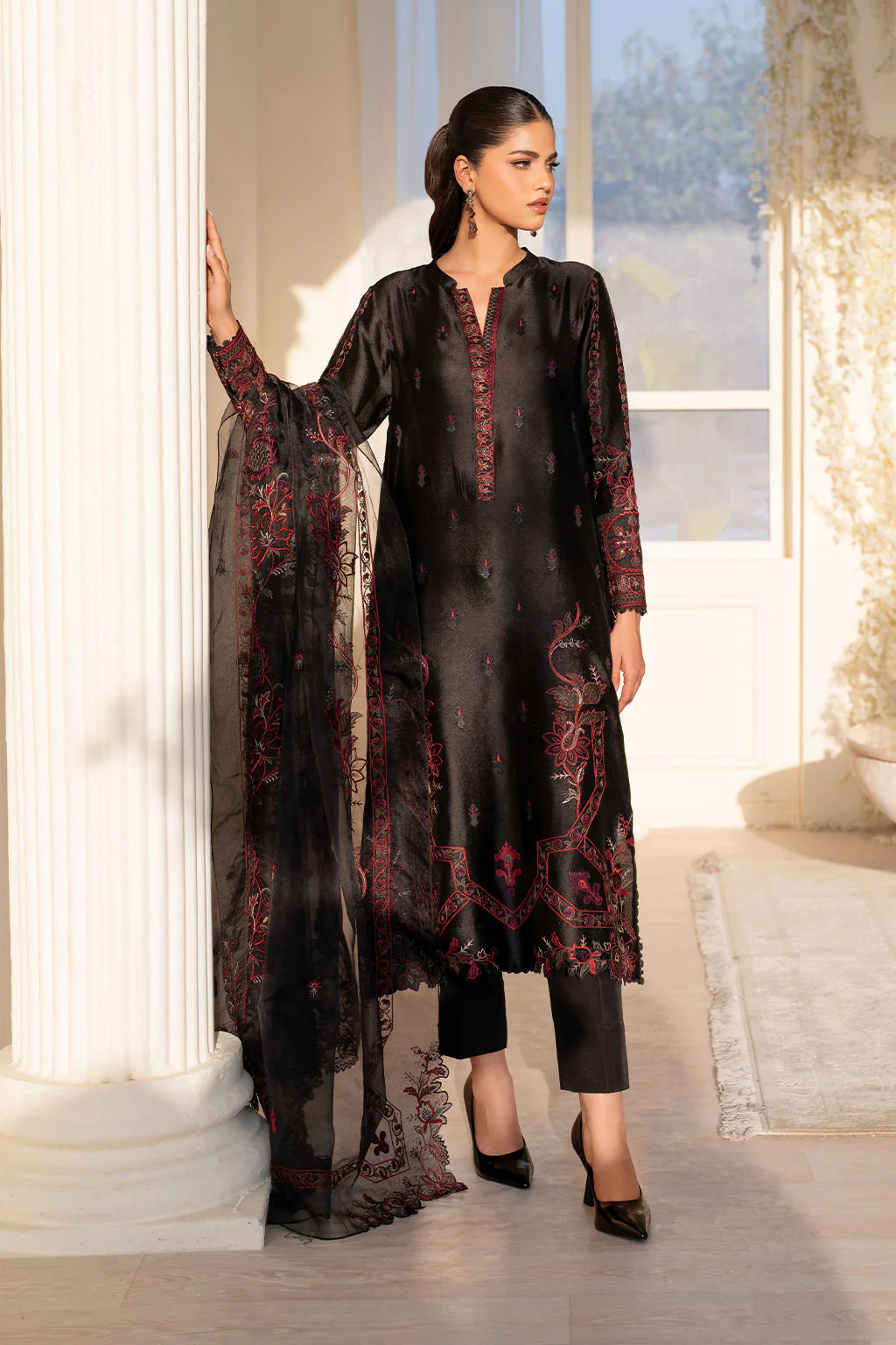 Midnight Rose Embroidered Winter 3-Piece Suit”