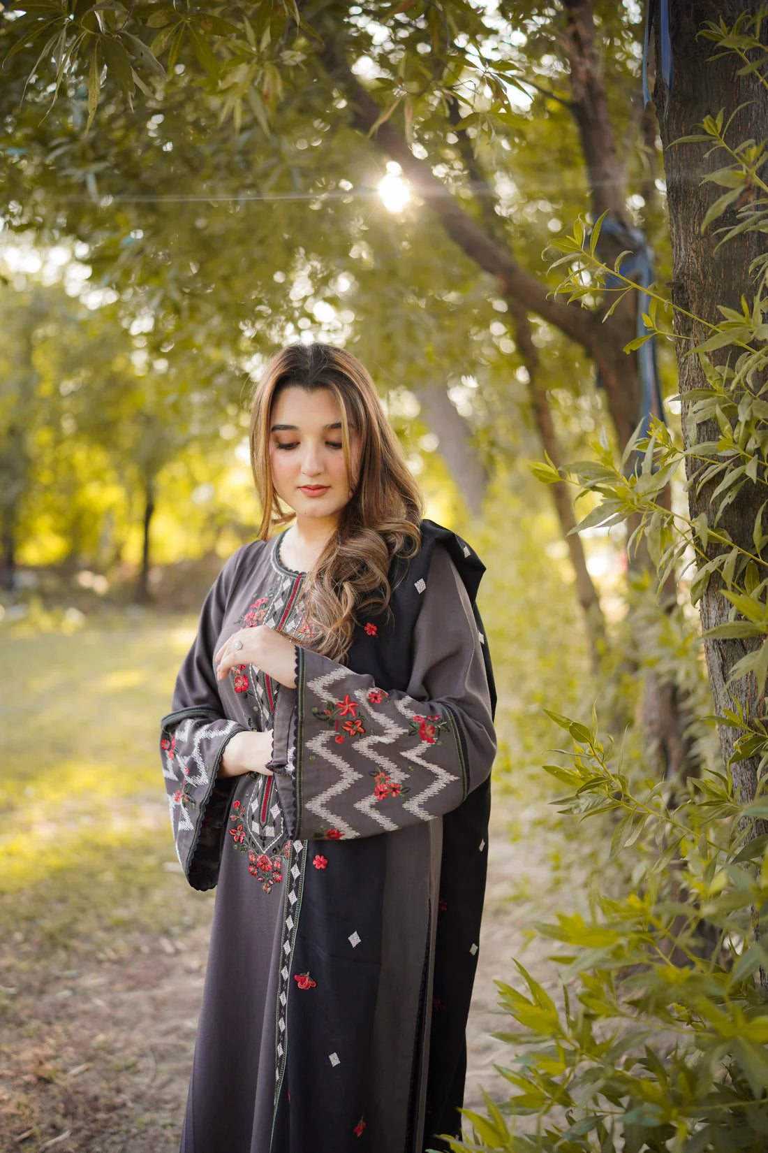 Winter Bloom Embroidered 3-Piece Suit