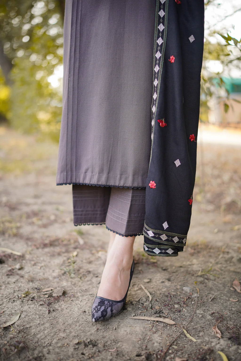 Winter Bloom Embroidered 3-Piece Suit