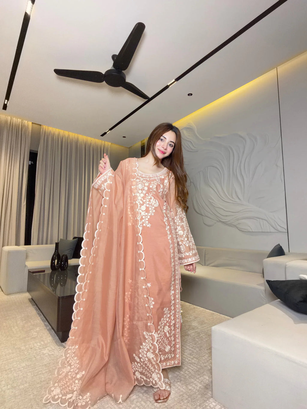 Embroidered Peach Lawn Suit with Elegant Floral Detailing
