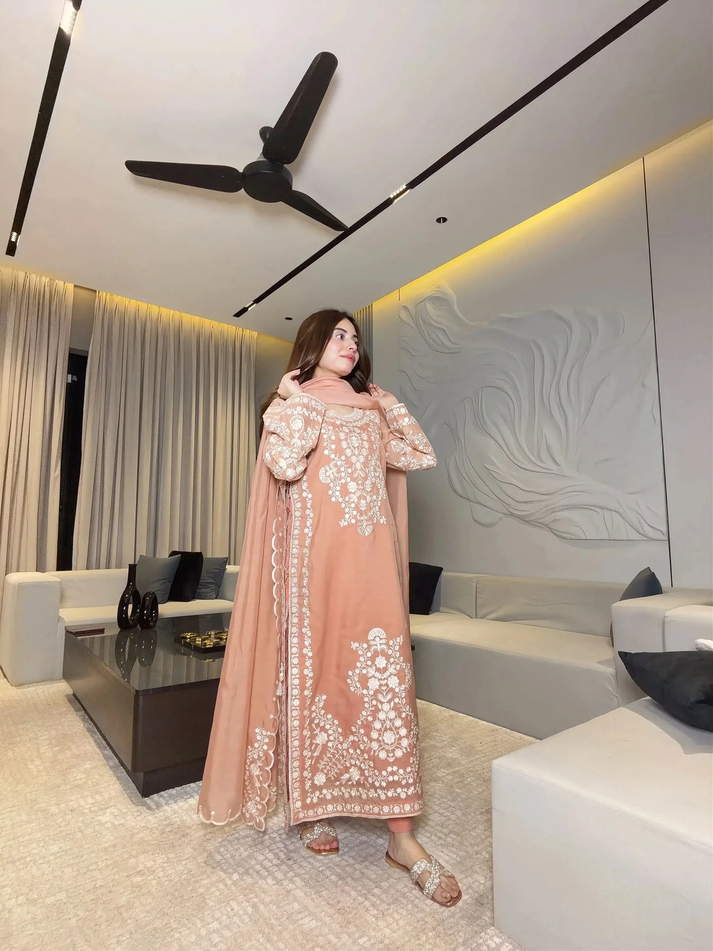 Embroidered Peach Lawn Suit with Elegant Floral Detailing