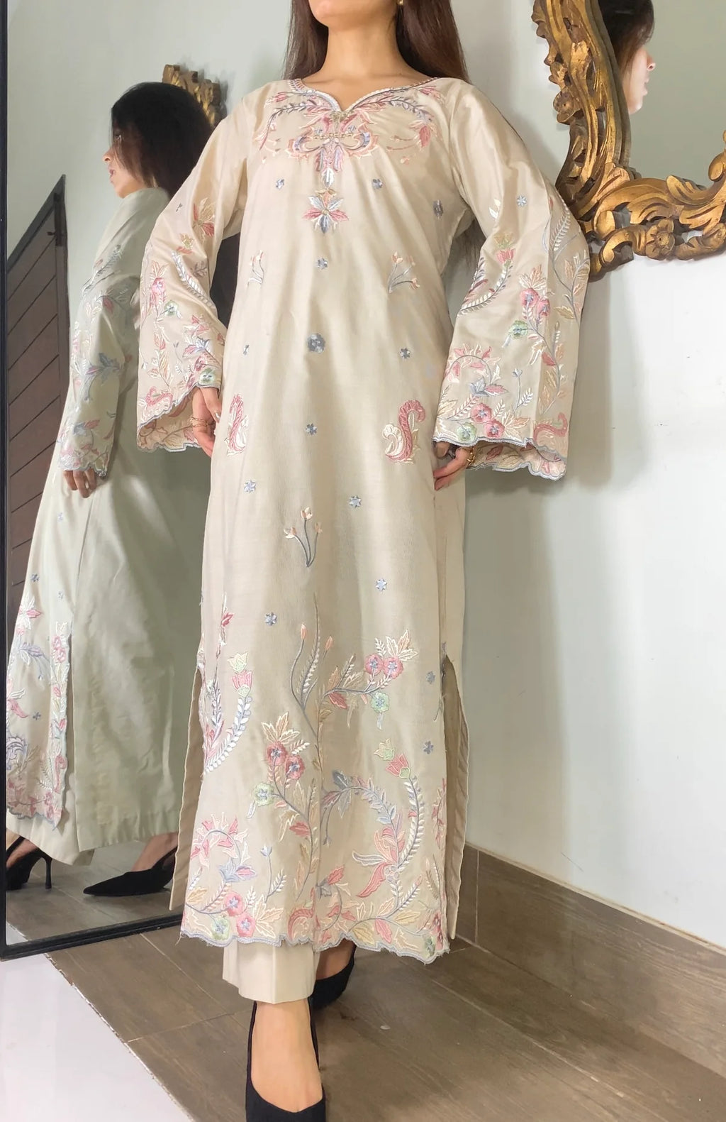 Elegant Ivory Embroidered 3-Piece Suit with Pastel Floral Detailing